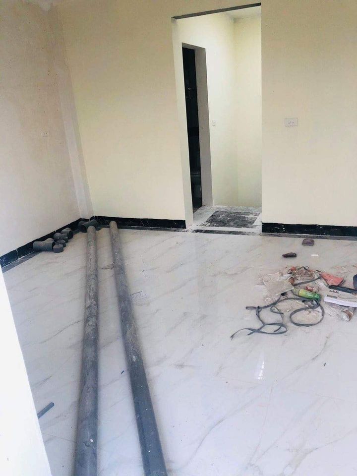 BÁN NHÀ MỚI MINH KHAI - HAI BÀ TRƯNG 2.8 TỶ Minh Khai Dt 30m x 5 tầng x Mt 3.8m