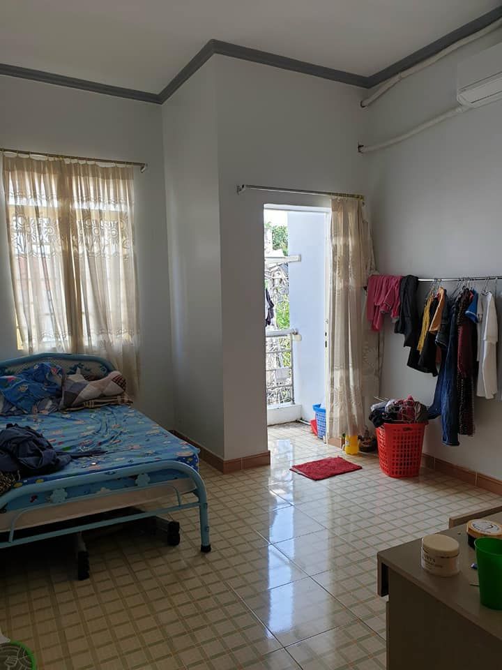 Cho thuê nhà nguyên căn thị trấn nhà bè đường Huỳnh Tấn phát. Dt 4x9m. Kết cấu:trệt lầu 1PK,2PN,2WC