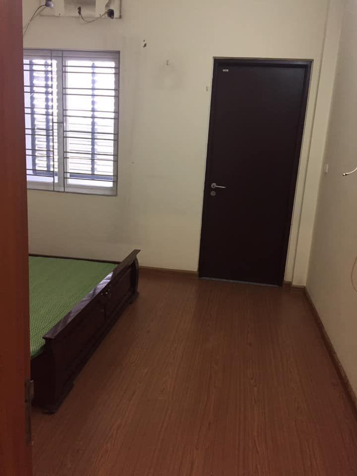 Bán nhà chính chủ phân lô quận hà đông . Gần kđt an Hưng . Dt 50m x3,5 tầng . Mỗi tầng 2p ngủ .