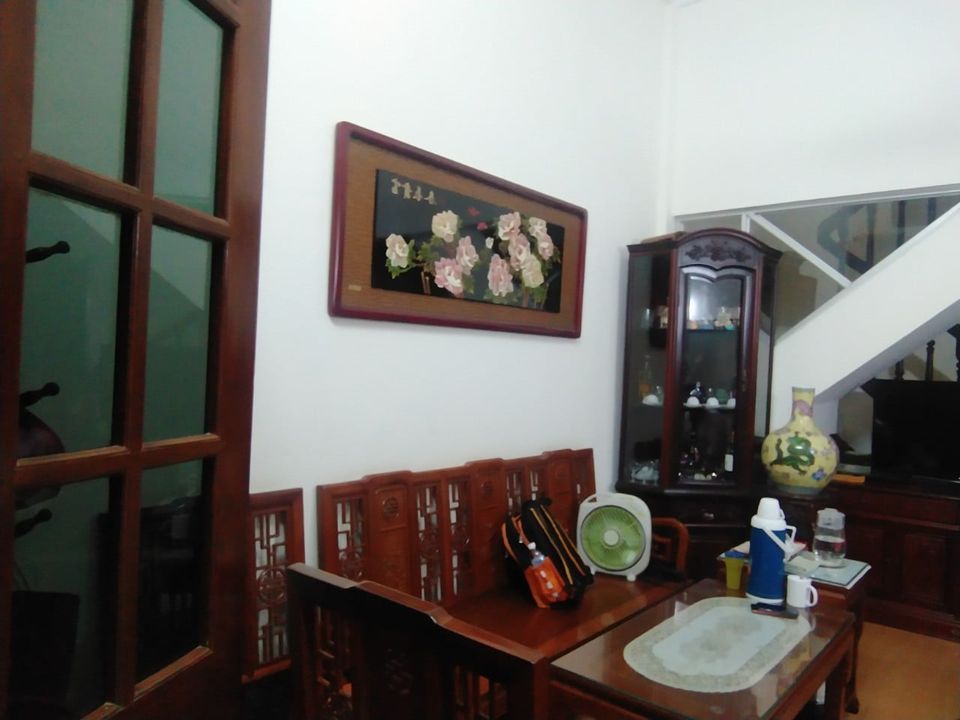 Bán Nhà Ngõ Ô Tô Tránh Hoàng Đạo Thành, Kinh Doanh, DT 36m2 x 5T, MT 4m, Hơn 4Tỷ