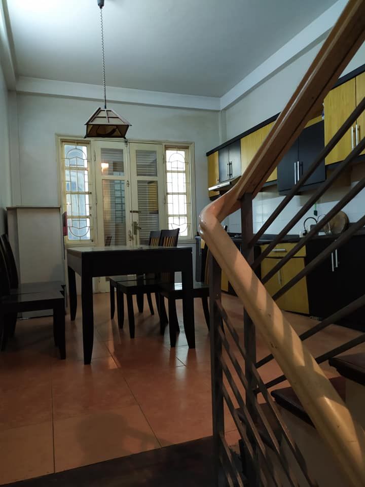 CHO THUÊ NHÀ NGUYÊN CĂN cách đầm hồng 20m , ở gia đình , ở nhóm. Nhà bùi xương trạch 9tr