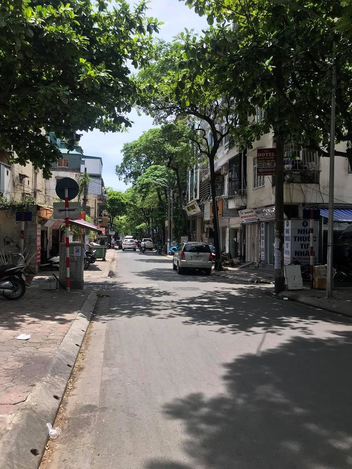 Bán nhà Thọ Lão - Hai Bà Trưng, Kinh Doanh + Ô Tô + Thang Máy, 45m2 x 6t, giá 9.4 tỷ.