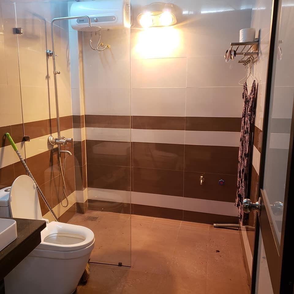 NHÀ ĐẸP, NGÕ THÔNG, NHÀ KINH DOANH, GIÁ HỢP LÝ 53m2=>3,8 tỷ Phố Trương Định 53m3 x 2 tầng