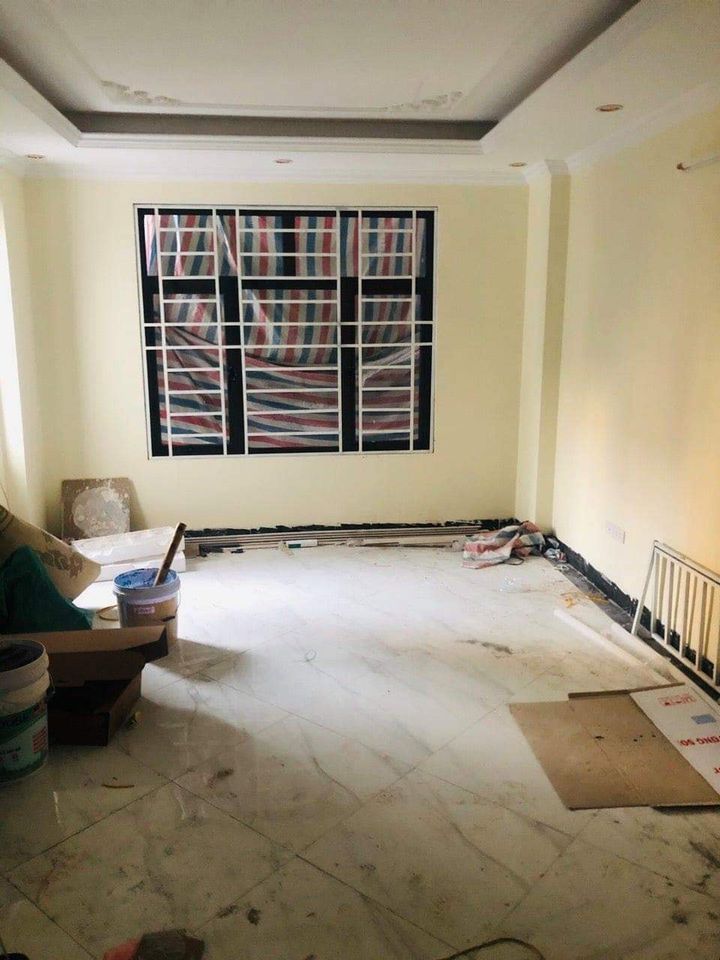 BÁN NHÀ MỚI MINH KHAI - HAI BÀ TRƯNG 2.8 TỶ Minh Khai Dt 30m x 5 tầng x Mt 3.8m