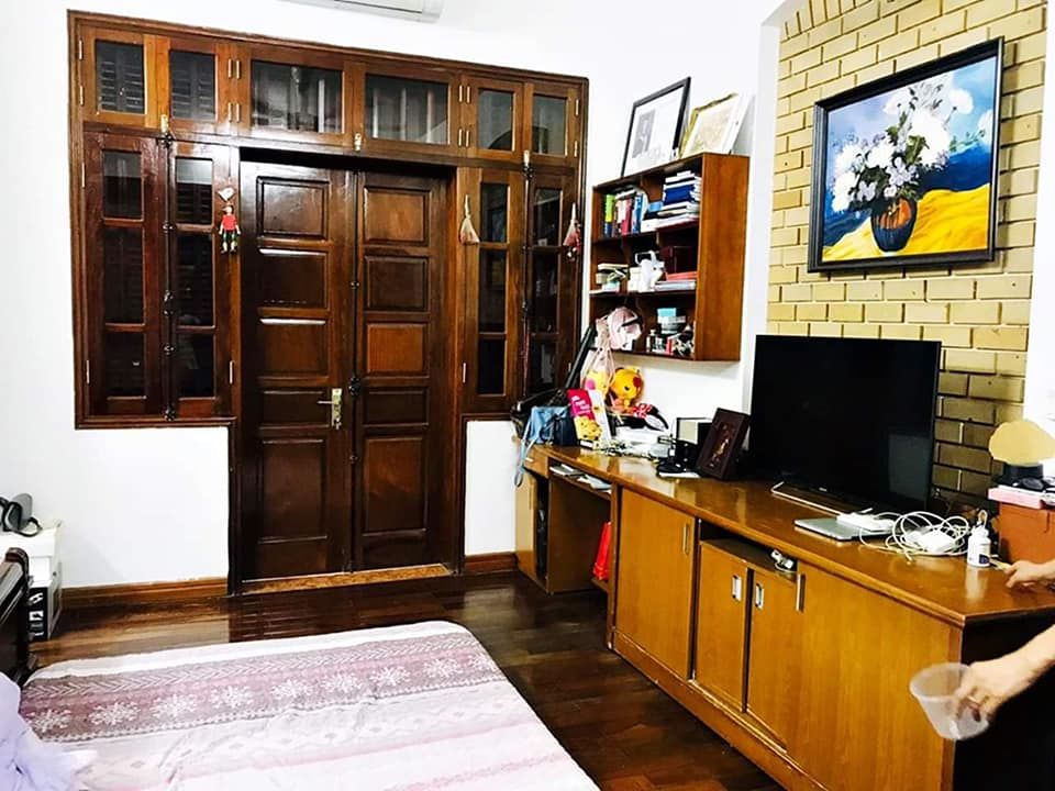 Bán Nhà Đẹp, Lô Góc 2 Mặt Thoáng 43m2 x 4 Tầng Trung Tâm Phố Láng Hạ.
