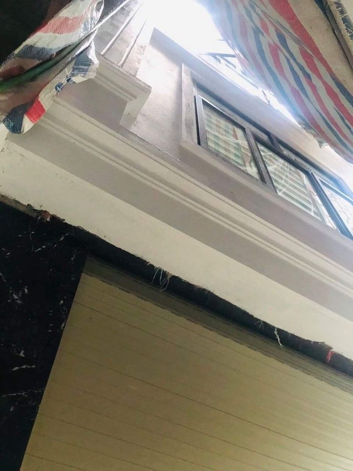 BÁN NHÀ MỚI MINH KHAI - HAI BÀ TRƯNG 2.8 TỶ Minh Khai Dt 30m x 5 tầng x Mt 3.8m
