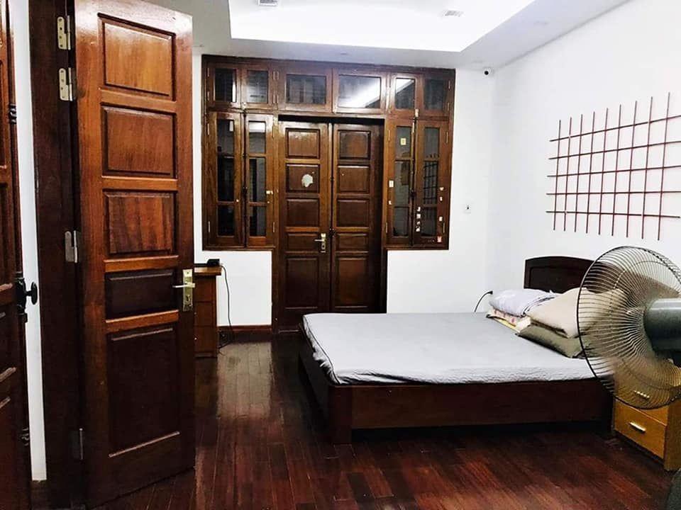 Bán Nhà Đẹp, Lô Góc 2 Mặt Thoáng 43m2 x 4 Tầng Trung Tâm Phố Láng Hạ.