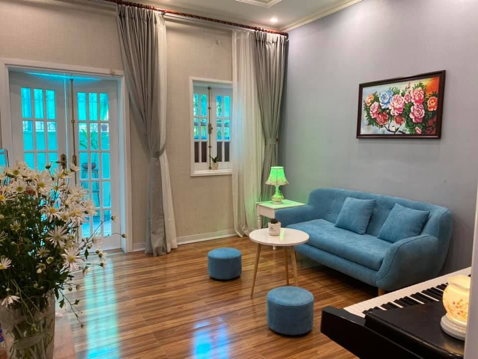 cần bán ngôi nhà nhỏ xinh trong ngõ xe may trung tâm gan benh vien , dai hoc y thái bình