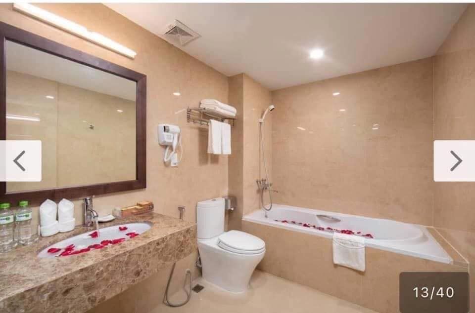 BÁN KHACH SẠN SAO NGUY NGA MẶT PHỐ CỔ HOÀN KIẾM, HÀ NỘI - NHÀ 9 TẦNG, 25 PHÒNG Diện tích 126m/sàn