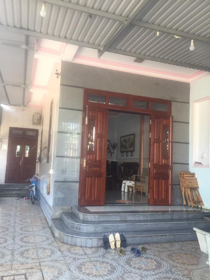 Cần bán nhà ở kp5 thuộc giáo xứ lộc lâm phường hố Nai Nhà quay hướng đông