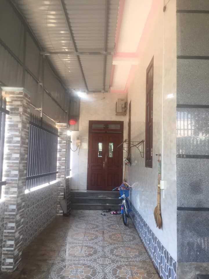Cần bán nhà ở kp5 thuộc giáo xứ lộc lâm phường hố Nai Nhà quay hướng đông