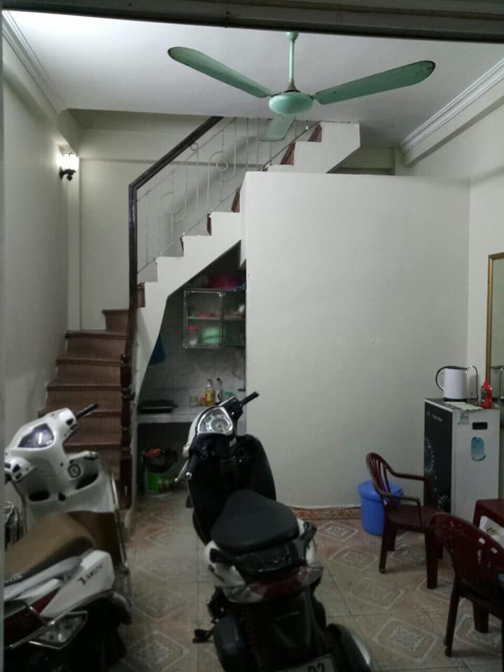 Cho thuê nhà tại phố Tân Mai, quận Hoàng Mai, 4 triệu