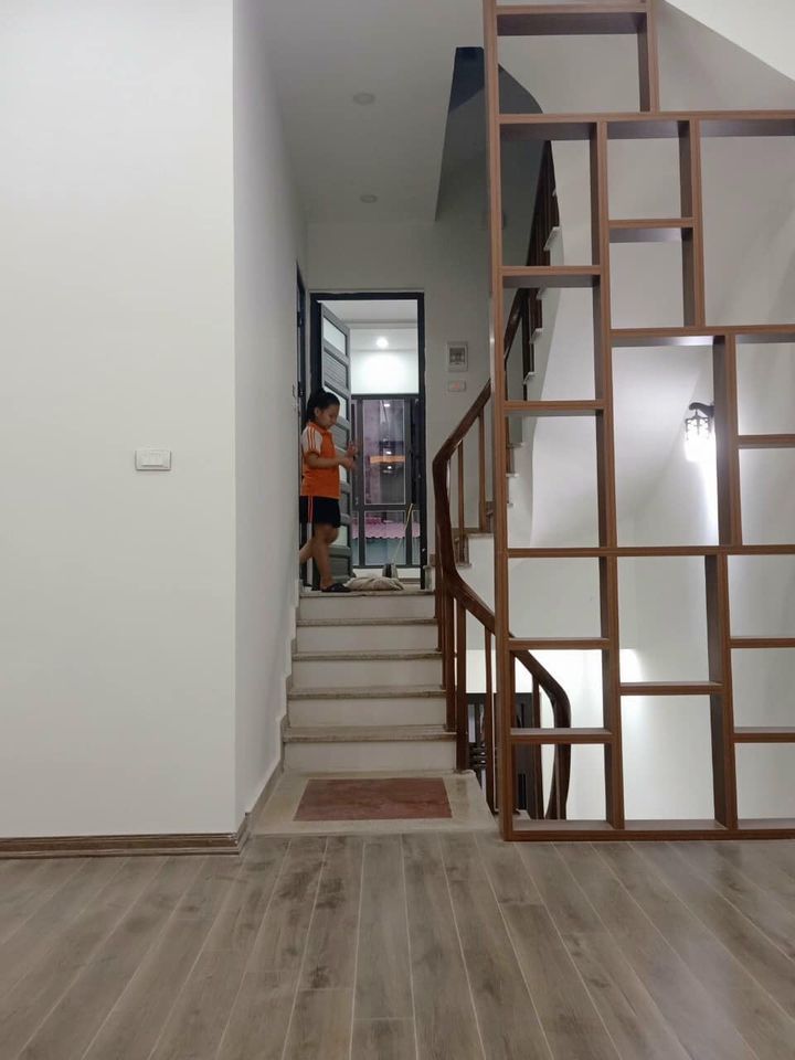 BÁN NHÀ NGÃ TƯ SỞ - THANH XUÂN - LÊ TRỌNG TẤN.
