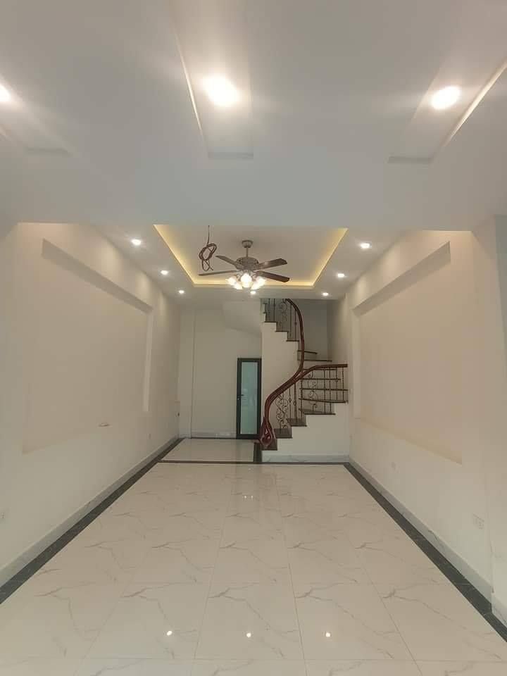 Bán nhà Mặt phố sầm uất Q. HBT, đường 4 làn MT 4m 30m2x3T chỉ 4,03 tỷ