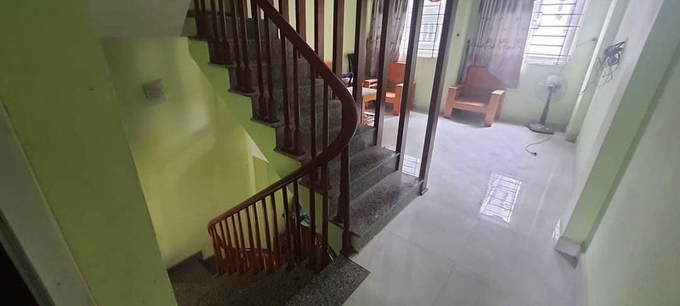 BÁN NHÀ VĂN LA HÀ ĐÔNG.KINH DOANH 40M2 4 TẦNG Ô TÔ VÀO NHÀ.