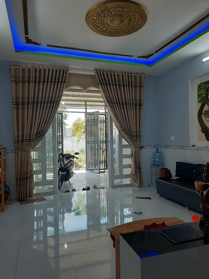 Bán nhà lầu, Giá rẻ, khu phố 4, phường Trảng Dài, tp Biên Hòa.