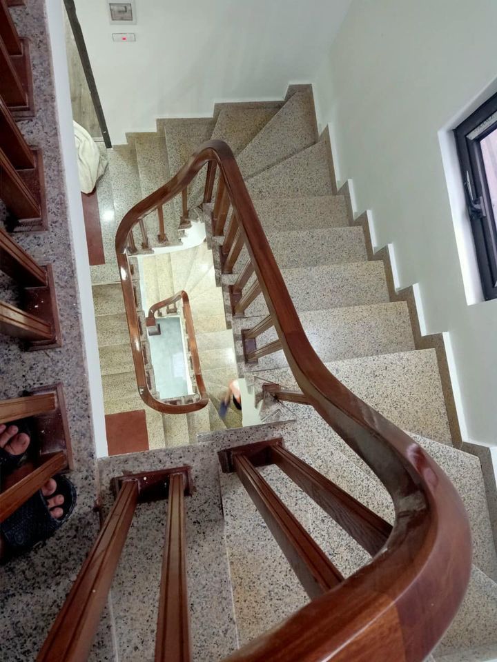 BÁN NHÀ NGÃ TƯ SỞ - THANH XUÂN - LÊ TRỌNG TẤN.