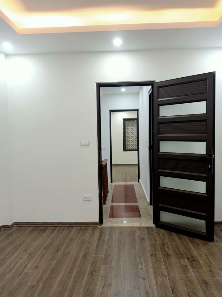 BÁN NHÀ NGÃ TƯ SỞ - THANH XUÂN - LÊ TRỌNG TẤN.
