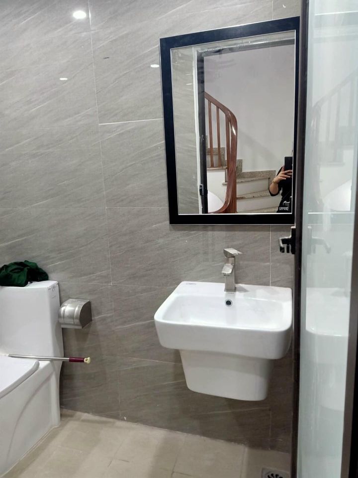 BÁN NHÀ NGÃ TƯ SỞ - THANH XUÂN - LÊ TRỌNG TẤN.