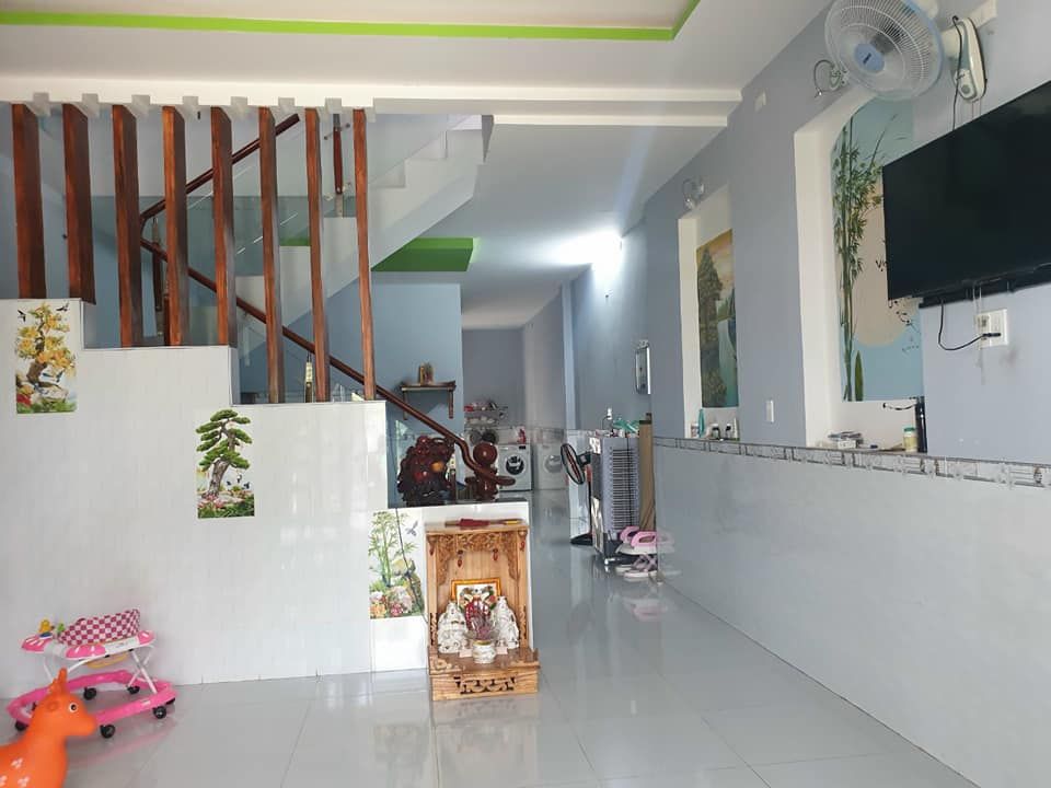 Bán nhà lầu, Giá rẻ, khu phố 4, phường Trảng Dài, tp Biên Hòa.