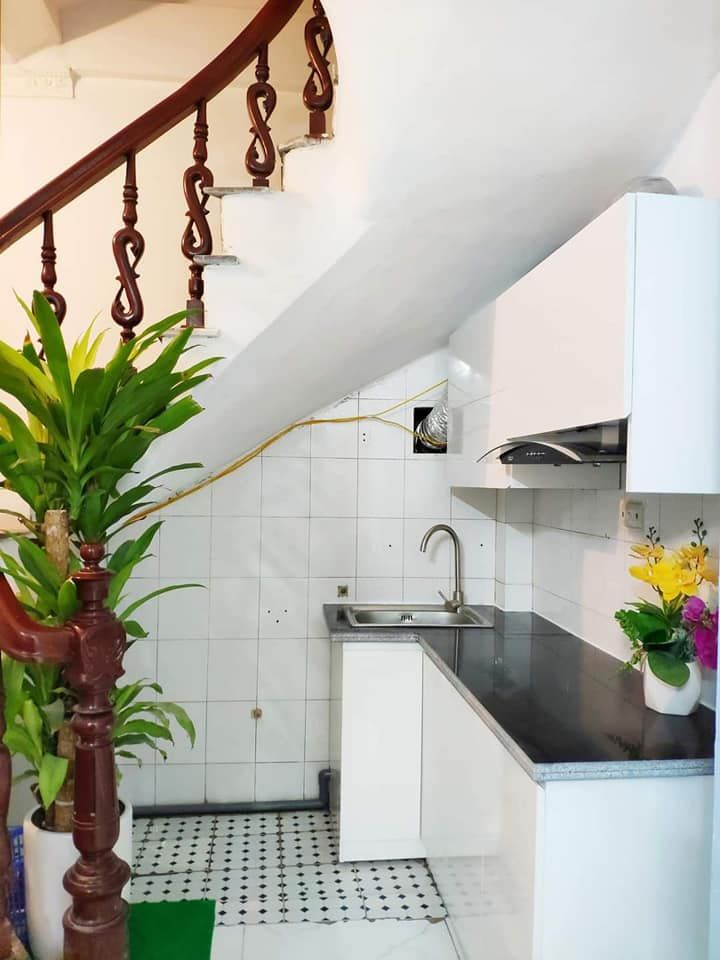 Bán nhà Cụ Lộc, ô tô, kinh doanh, giá chưa đến 3 tỷ. Liên hệ 0902150181