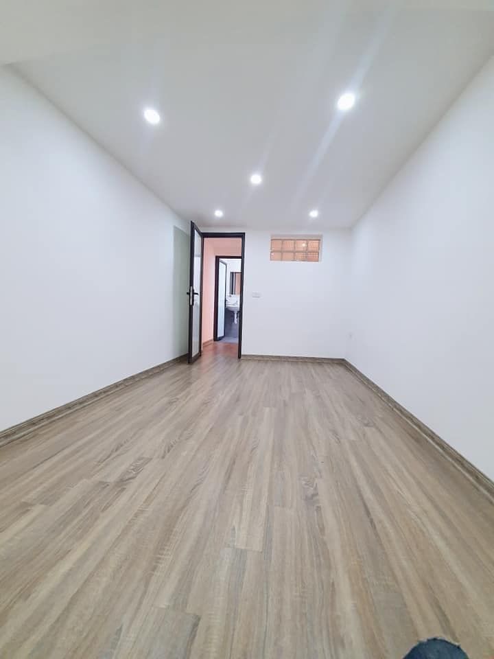 NHÀ KHƯƠNG TRUNG-KINH DOANH ĐỈNH 34m2 4 tầng - ô tô đỗ cửa