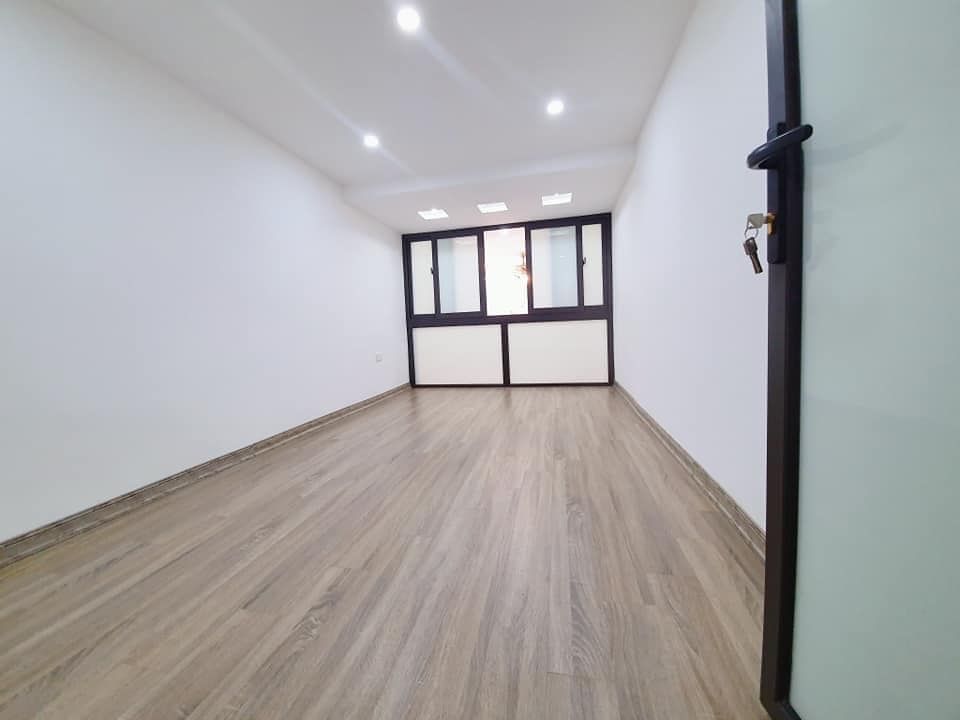 NHÀ KHƯƠNG TRUNG-KINH DOANH ĐỈNH 34m2 4 tầng - ô tô đỗ cửa