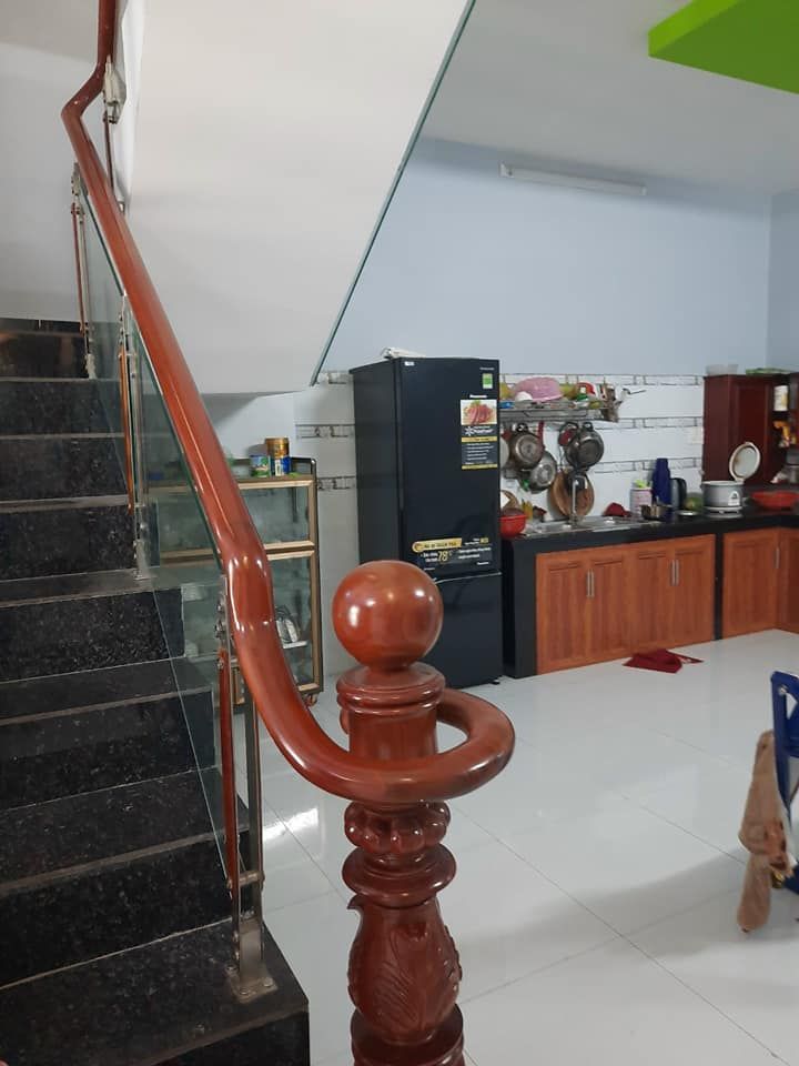 Bán nhà lầu, Giá rẻ, khu phố 4, phường Trảng Dài, tp Biên Hòa.