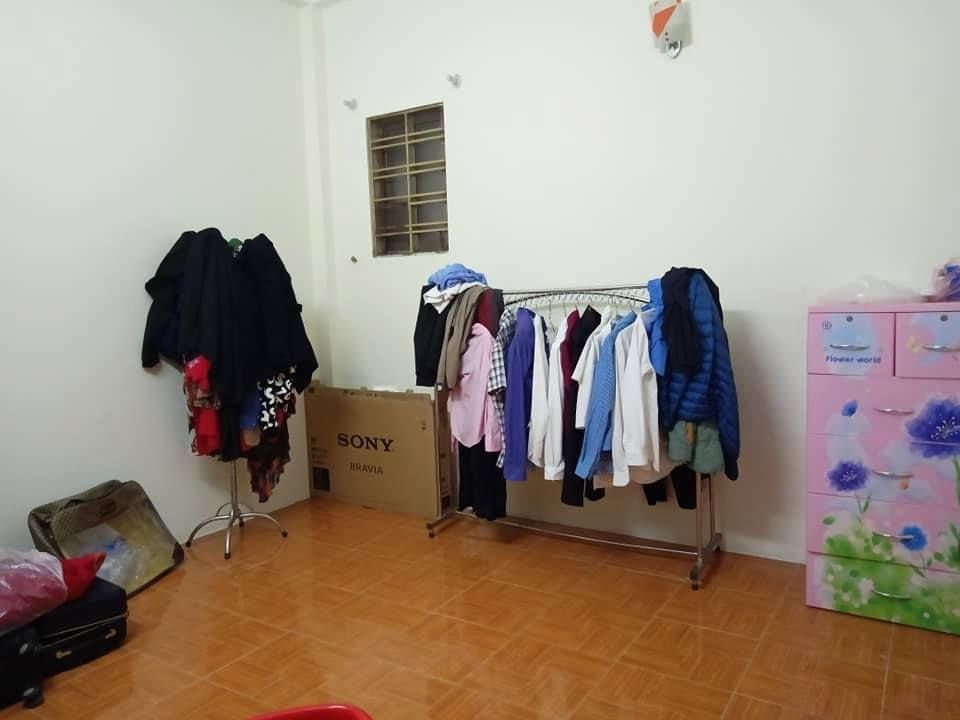 Bán Nhà Kim Giang Trước Nhà Hai OTO Tránh Nhau Diện Tích 41m2 Nhà 4 Tầng Mặt Tiền 3.9 mét