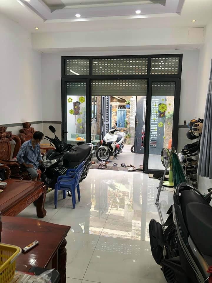 BÁN NHÀ PHẠM VĂN CHIÊU P16 GÒ VẤP DT: 5m - 16 lm cn 80m2 sàn 176 m2 Thiêt kê 1 trệt 2 lầu .4 pn