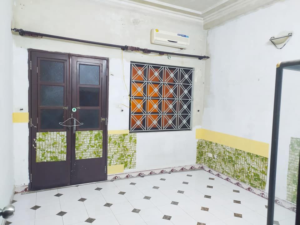 Cho thuê cả nhà 5 tầng x45m2 trong khu phân lô ngõ 319 tam trinh, hoàng mai, hà nội.