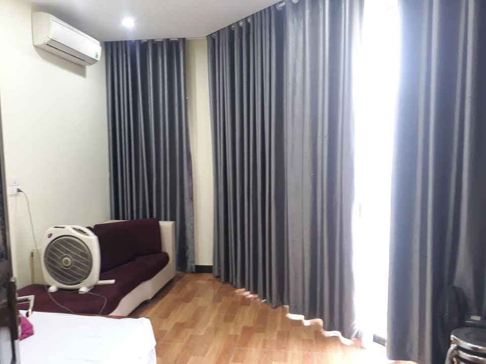 BÁN NHÀ LÔ GÓC-KINH DOANH ĐỈNH- TRƯỚC NHÀ RỘNG 15 MÉT, CÁCH MẶT ĐƯỜNG LÊ XUÂN ĐIỆP VÀI BƯỚC CHÂN.