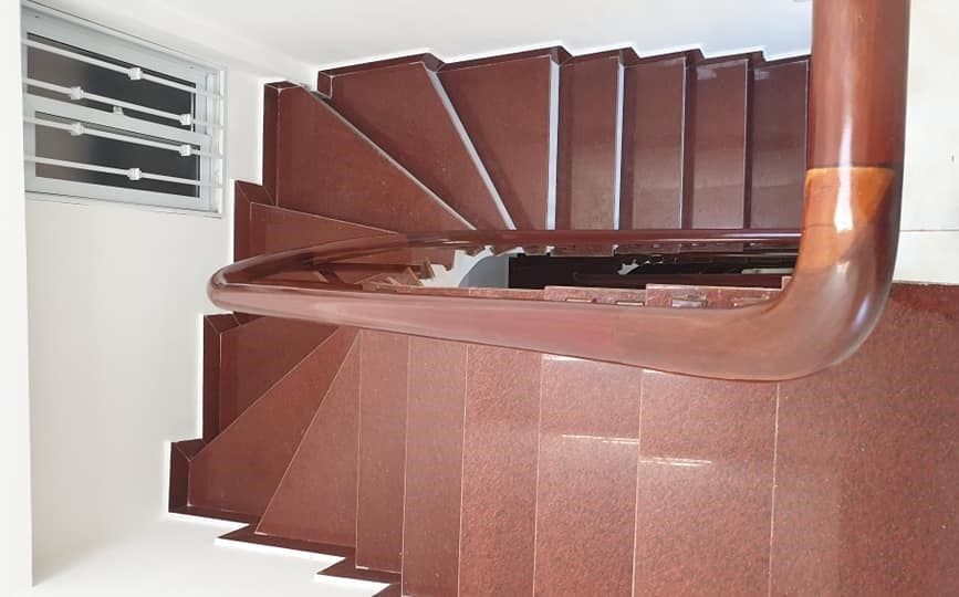NHÀ MỚI - LÔ GÓC PHỐ BỒ ĐỀ 30M2, 5 TẦNG, CHỈ 3.1 TỶ, Ở LUÔN.