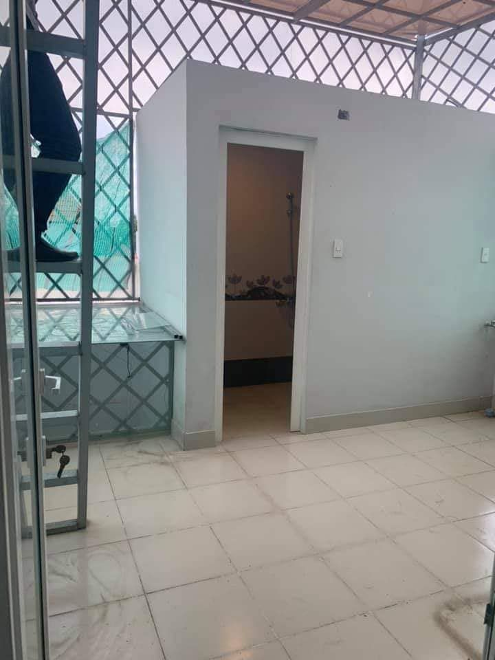 Cho thuê nhà làm văn phòng công ty, lớp dạy học,mặt tiền hẻm 652 Quốc lộ 13, P. Hiệp Bình Phước, TĐ