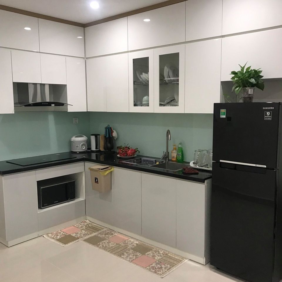 CHO THUÊ CĂN 2PN+1WC FULL ĐỒ CHỈ VIỆC VÀO Ở GIÁ TỐT :5tr700/tháng vinhomes ocean park