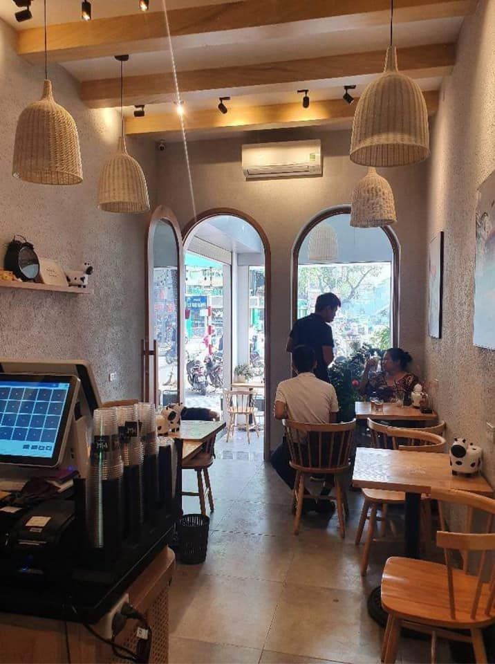 Siêu phẩm mặt phố Lê Đại Hành đang kd quán coffee, dt 35m, giá hợp lý 14,5 tỷ Nhà xây 5 tầng