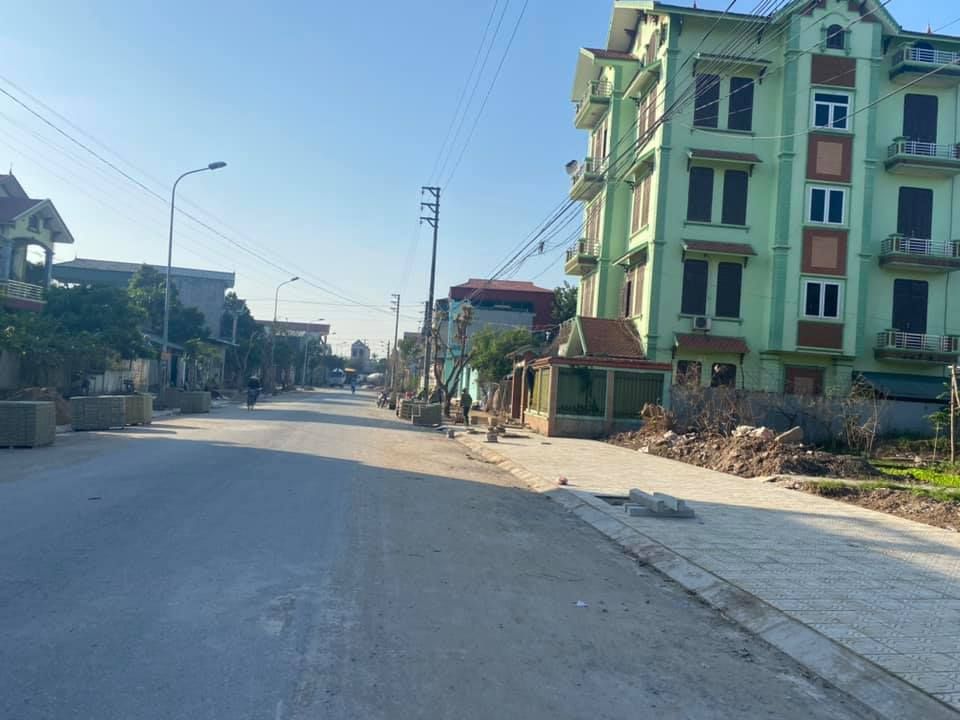 Chính chủ cần bán lô nhánh đường Trần Nguyên Hãn Vị trí rất gần với nút giao đường 42m Lê Duẩn