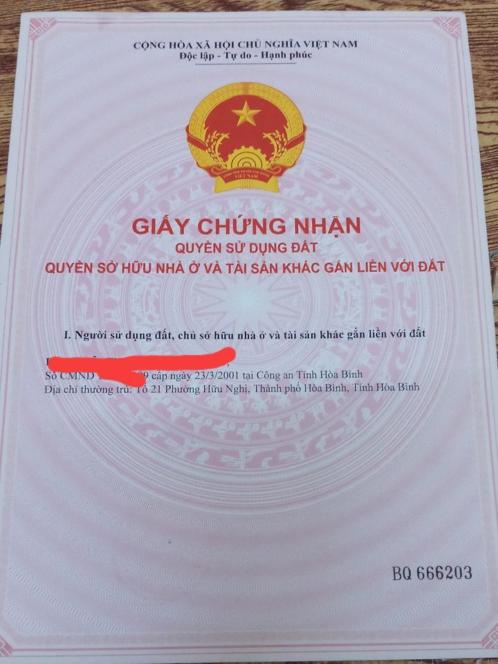 Mình có mảnh đất thuộc xóm Chu. TP Hòa Bình. dt gần 200m.Cần tiền giá nào cũng bán