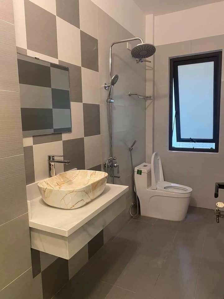 BÁN NHÀ ĐẸP GẦN PHỐ THỤY KHUÊ THÔNG NGUYỄN ĐÌNH THI 50M GIÁ 6 TỶ