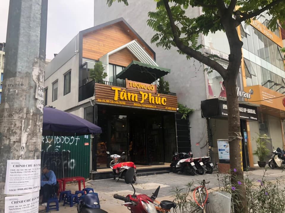 Bán đất mặt phố số 3 - 5 Nguyễn Văn Huyên Cầu Giấy Hà Nội S đất 365 m2. Mặt tiền13 m