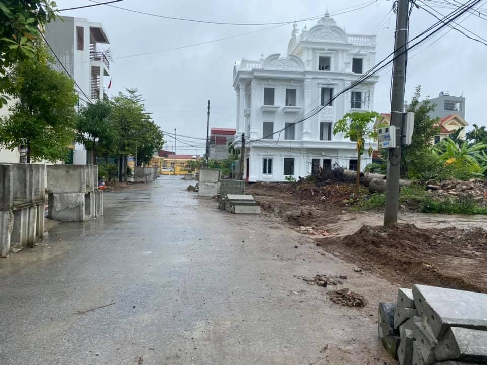 Chính chủ cần bán lô nhánh đường Trần Nguyên Hãn Vị trí rất gần với nút giao đường 42m Lê Duẩn