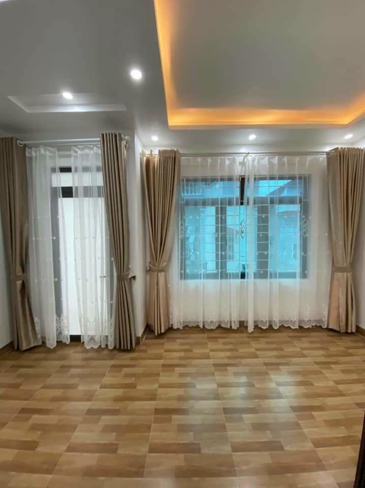 BÁN NHÀ ĐẸP GẦN PHỐ THỤY KHUÊ THÔNG NGUYỄN ĐÌNH THI 50M GIÁ 6 TỶ