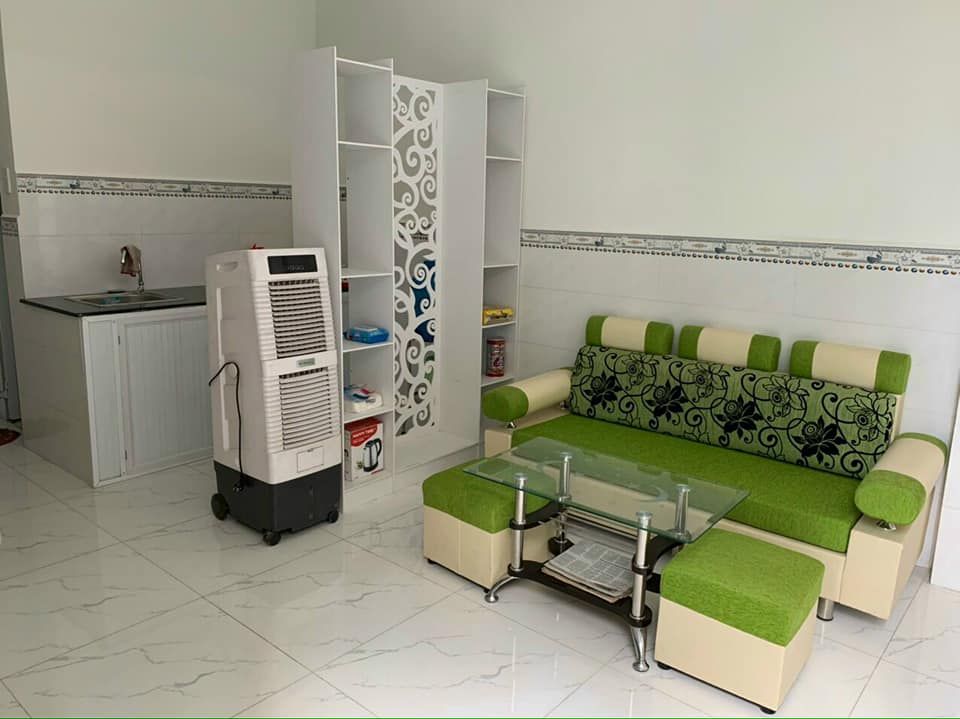 Bán nhà hẻm 3m . Dương văn dương . Tân quý . Q. Tân Phú Dt 4m*6m . 1 trệt lửng 1 lầu đúc mới .