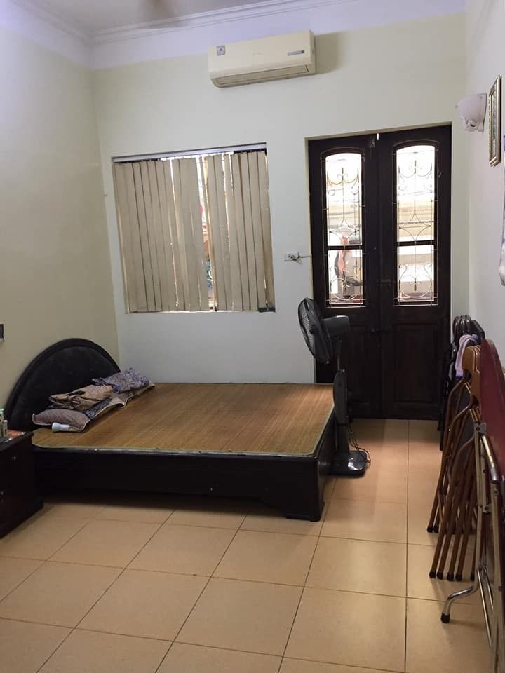 CẦN BÁN GẤP NHÀ NGUYỄN LƯƠNG BẰNG, CÁCH Ô CHỢ DỪA 200 M.