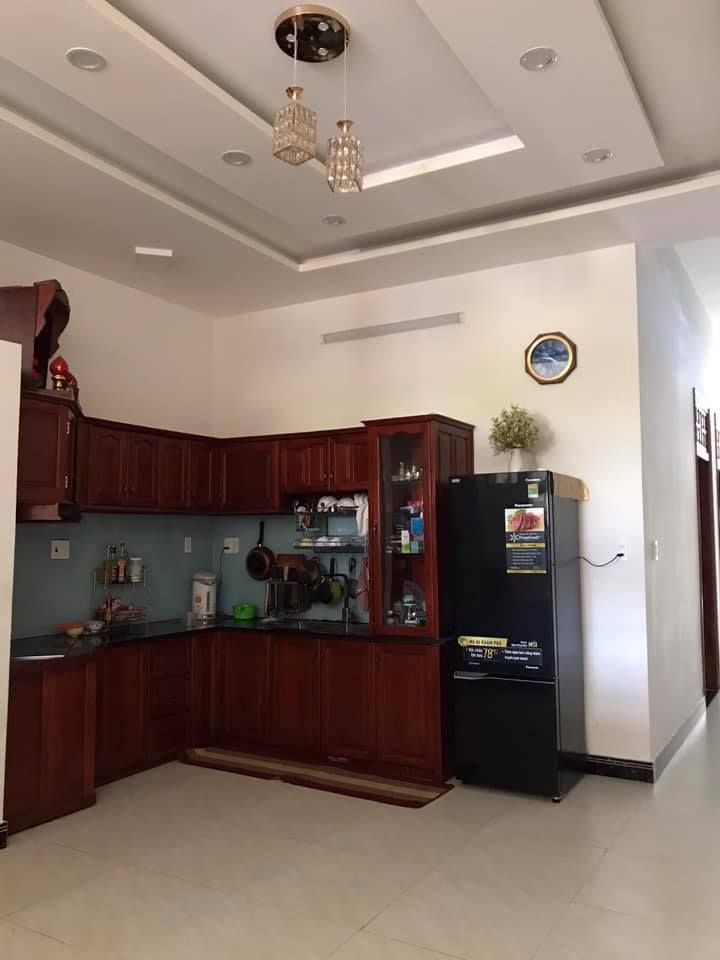 Bán nhà ngã 4 trung tín, phường Ngô mây, tp. Kon Tum - Bìa đỏ chính chủ Vị trí mặt tiền đắc địa