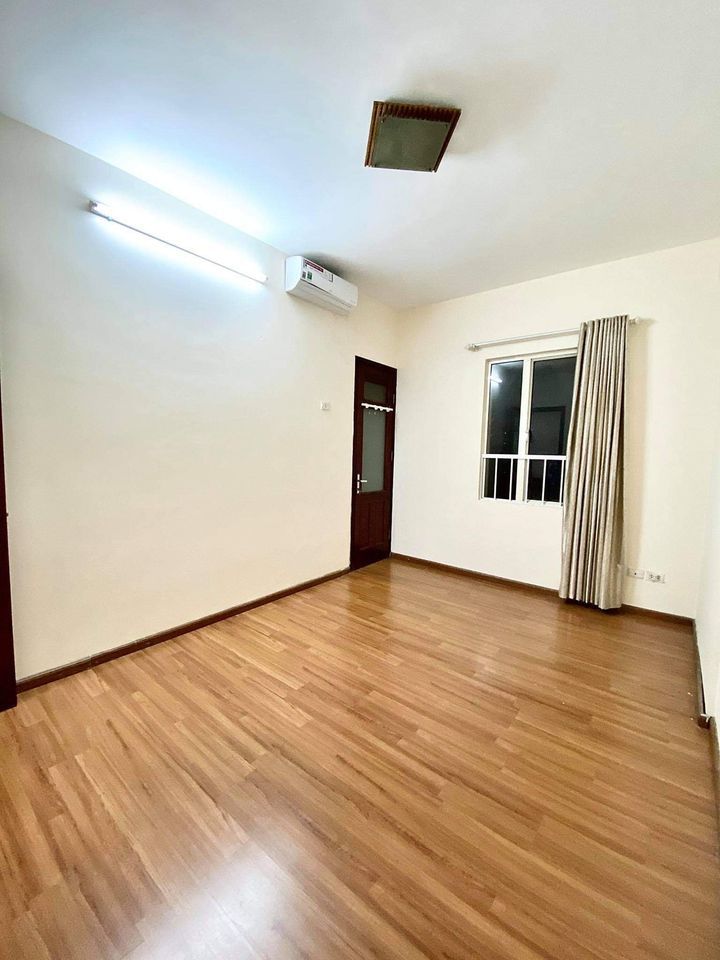 Cho thuê chung cư 195 Đội Cấn, Ba Đình Diện tích 70m2, 2 phòng ngủ, 2 nhà vệ sinh, 1 khách, 1 bếp