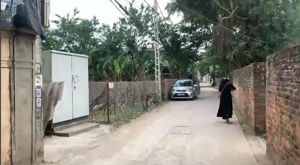 CHÍNH CHỦ CẦN BÁN CẮT LỖ LÔ ĐẤT THỔ CƯ 1000 M2 TẠI ĐÔNG LA - HOÀI ĐỨC - HÀ NỘI
