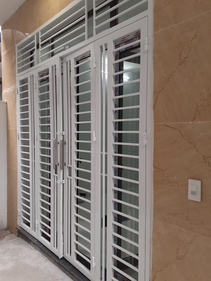 Bán nhà 36M *4 tầng Liên Ninh Thanh Trì. 36m2*4T mới kết cấu móng bè, khung bê tông kiên cố