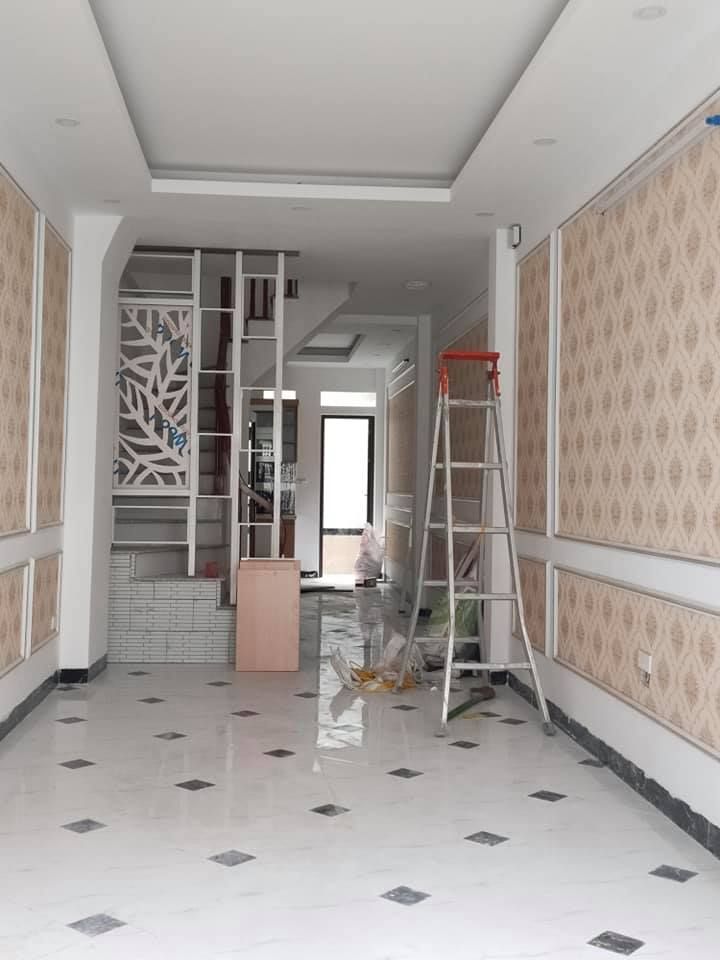 BÁN NHÀ MẶT NGÕ LĨNH NAM 50M2 GIÁ 3,38TỶ NHÀ MẶT NGÕ CÁCH Ô TÔ TRÁNH 20M CHO ANH CHỊ EM