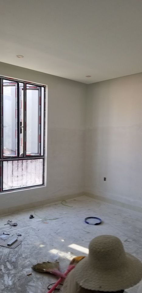 Chính chủ bán nhà ngõ 75 Hai Bà Trưng ( gần Ngã Tư Mê Linh) 35M / 2 tầng ( 2 tầng / 2 ngủ / 2 vs)